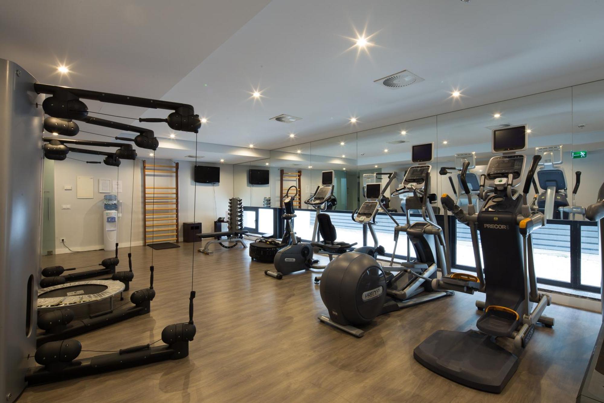 Monchique Resort & Spa Экстерьер фото The gym at the hotel